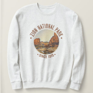 Zion National Park Utah USA Outdoors Distressed Sweatshirt