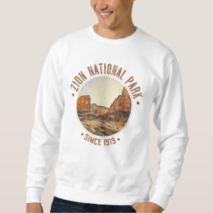 Zion National Park Utah USA Outdoors Distressed Sweatshirt