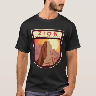 Zion National Park Vintage Nature Retro Badge T-Shirt