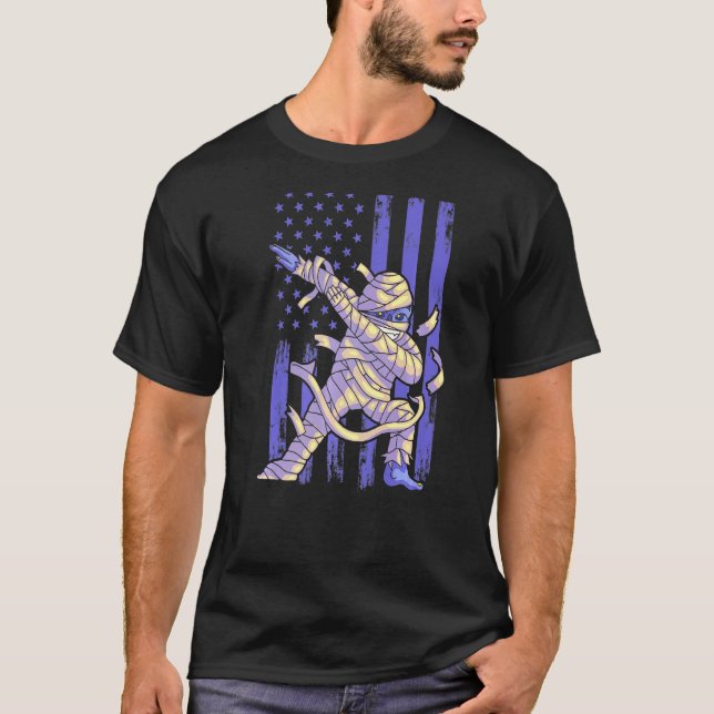 Zombie Mummy Dab Dabbing Dance American Flag Hallo T-Shirt (Front)