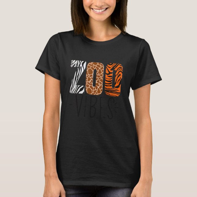 Zoo Vibes Leopard Animal Print Safari Wildlife Ani T-Shirt (Front)