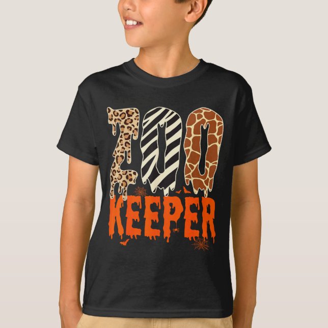 Zookeeper Funny Halloween Costume Zoo Keeper Anima T-Shirt (Front)
