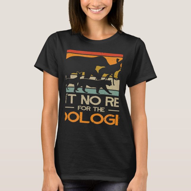 Zoologist Zookeeping Wildlife Zoology Zoo Employee T-Shirt (Front)